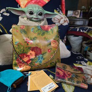 Patricia Nash Leather Ledra Bucket Bag in Vintage Victorian Garden & Wallet